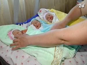 У буковинської пари народилася трійня малюків У буковинської пари народилася трійня малюків