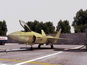 Китай підробив російський палубний винищувач Китай підробив російський палубний винищувач