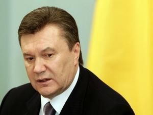 Янукович: ми зобов’язані допомагати цій жінці і родині того водія Янукович: ми зобов’язані допомагати цій жінці і родині того водія