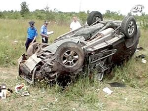 На автодорозі Джанкой-Воінка перекинувся “Лексус”, водій загинув На автодорозі Джанкой-Воінка перекинувся “Лексус”, водій загинув