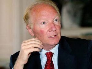 Французького міністра оштрафували за расизм Французького міністра оштрафували за расизм