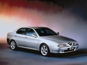 У Китаї створили клон Alfa Romeo 166