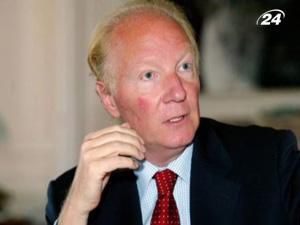 Міністра внутрішніх справ Франції оштрафували за расизм Міністра внутрішніх справ Франції оштрафували за расизм