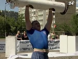 У столиці вшосте пройшли змагання атлетів "Богатирські ігри" У столиці вшосте пройшли змагання атлетів "Богатирські ігри"