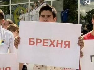 Віктор Янукович відзначив 100 днів на посаді Президента Віктор Янукович відзначив 100 днів на посаді Президента