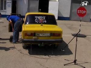 У Криму ДАІ виявляє автомобілі незаконно переобладнані для перегонів У Криму ДАІ виявляє автомобілі незаконно переобладнані для перегонів