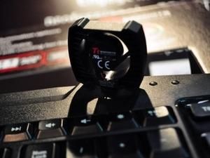 Thermaltake представила нову клавіатуру: підсвітка, охолодження, додаткові клавіші (відео) Thermaltake представила нову клавіатуру: підсвітка, охолодження, додаткові клавіші (відео)