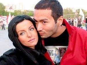 Одна з "татушок" розлучається з чоловіком Одна з "татушок" розлучається з чоловіком