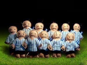 Бразильці готові виграти Кубок світу із ляльками "вуду" (відео) Бразильці готові виграти Кубок світу із ляльками "вуду" (відео)