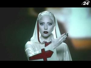 Lady Gaga презентувала новий відеокліп "Alejandro"