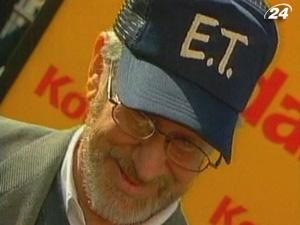 Стівен Спілберг - король блокбастерів Стівен Спілберг - король блокбастерів