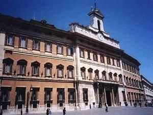 Італійський парламент висловив довіру Берлусконі - 11 червня 2010 - Телеканал новин 24 Італійський парламент висловив довіру Берлусконі - 11 червня 2010 - Телеканал новин 24