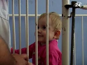 Правоохоронці викрили злочинну схему продажу малюків на Одещині Правоохоронці викрили злочинну схему продажу малюків на Одещині