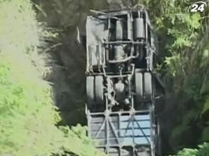 На Філіппінах зазнав аварії туристичний автобус На Філіппінах зазнав аварії туристичний автобус