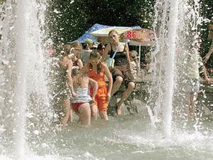 У Києві побито температурний рекорд 64-річної давнини У Києві побито температурний рекорд 64-річної давнини