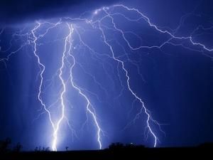 На Львівщині блискавка вбила 19-річного юнака На Львівщині блискавка вбила 19-річного юнака