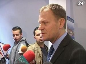 Прем'єр Туск закликав поляків не голосувати за Ярлослава Качинського Прем'єр Туск закликав поляків не голосувати за Ярлослава Качинського