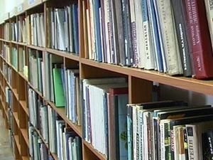 В Україні скоротилось видавництво книг В Україні скоротилось видавництво книг