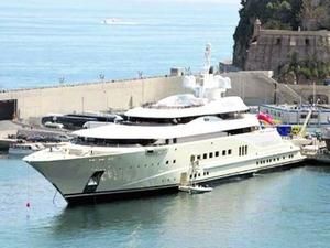 Абрамович відмовляється приймати яхту від виробників Абрамович відмовляється приймати яхту від виробників