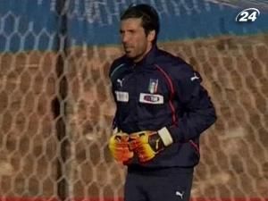 Джанлуїджі Буффон відновиться до гри проти Нової Зеландії Джанлуїджі Буффон відновиться до гри проти Нової Зеландії