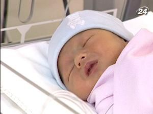 Немовляті зробили надскладну операцію, яка не має аналогів в світі Немовляті зробили надскладну операцію, яка не має аналогів в світі