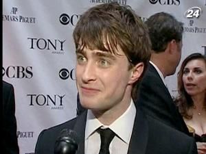 Завершилися зйомки останнього фільму про Гаррі Поттера Завершилися зйомки останнього фільму про Гаррі Поттера