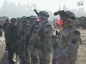 Польща планує вивести війська з Афганістану до 2013 року Польща планує вивести війська з Афганістану до 2013 року