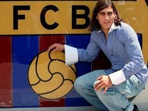 "Мілан" та "Інтер" полюють на захисника "Барселони" "Мілан" та "Інтер" полюють на захисника "Барселони"