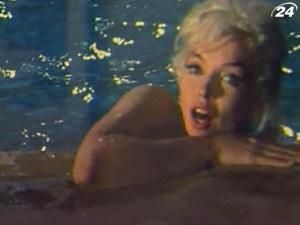 Мерилін Монро, Франк Сінатра та брати Кеннеді знову опинилися в центрі скандалу Мерилін Монро, Франк Сінатра та брати Кеннеді знову опинилися в центрі скандалу