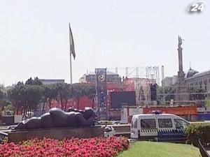 США, ЄС та Міжнародний валютний фонд розглядають можливість надання Іспанії екстреного кредиту США, ЄС та Міжнародний валютний фонд розглядають можливість надання Іспанії екстреного кредиту