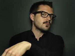 Флауерс поділився першою піснею Флауерс поділився першою піснею