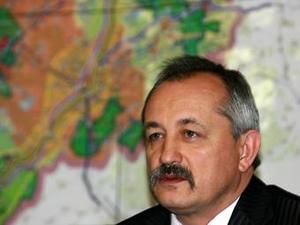 Екс-міністра Василя Куйбіду викликали у СБУ Екс-міністра Василя Куйбіду викликали у СБУ