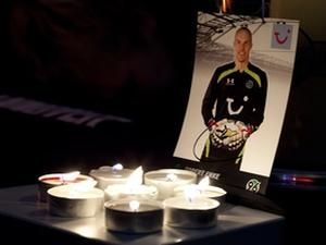 Сербський коментатор назвав мертвого футболіста травмованим Сербський коментатор назвав мертвого футболіста травмованим