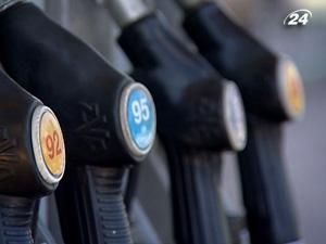 Якість бензину в Україні не перевіряють з 2009 року Якість бензину в Україні не перевіряють з 2009 року