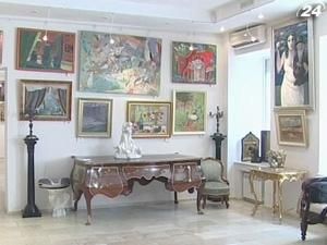 Колекцію українського авангарду продадуть на "швидкому" аукціоні Колекцію українського авангарду продадуть на "швидкому" аукціоні