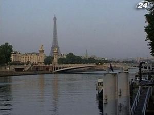 Франція готує новий план скорочення видатків Франція готує новий план скорочення видатків