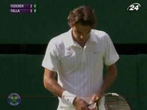 Роджер Федерер мало не поступився Алехандро Фальї Роджер Федерер мало не поступився Алехандро Фальї