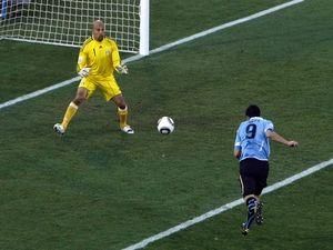 ЧС-2010. Уругвай та Мексика вийшли із групи А ЧС-2010. Уругвай та Мексика вийшли із групи А