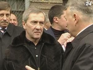 Команду Черновецького вирішили тотально почистити Команду Черновецького вирішили тотально почистити