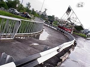 Львівщина досі не отримала грошей на ліквідацію наслідків буревію Львівщина досі не отримала грошей на ліквідацію наслідків буревію