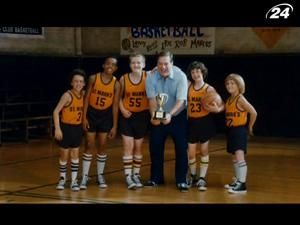 "Однокласники": шкільні друзі зустрічаються через 30 років - 23 червня 2010 - Телеканал новин 24 "Однокласники": шкільні друзі зустрічаються через 30 років - 23 червня 2010 - Телеканал новин 24