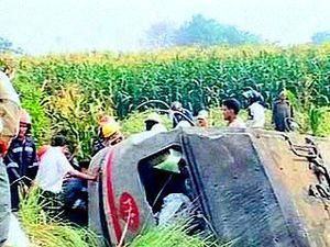 У Конго загинули 76 людей в залізничній катастрофі У Конго загинули 76 людей в залізничній катастрофі