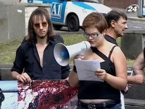 В Україні проблеми з дотриманням прав людини В Україні проблеми з дотриманням прав людини