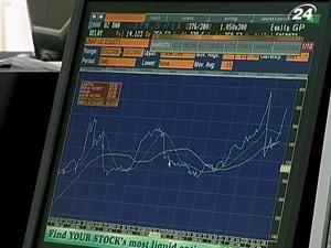 Торги на фондових майданчиках проходять в "червоній зоні" Торги на фондових майданчиках проходять в "червоній зоні"