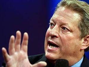 Колишнього віце-прем'єра США масажистка звинувачує в домаганнях Колишнього віце-прем'єра США масажистка звинувачує в домаганнях