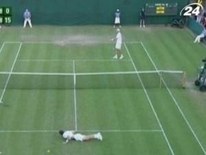 Джон Існер та Ніколя Маю виграли по 59 геймів в одному сеті Джон Існер та Ніколя Маю виграли по 59 геймів в одному сеті