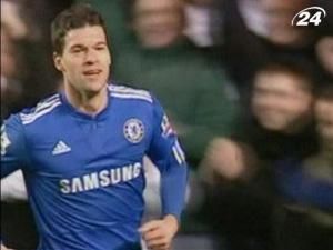 "Баєр" та "Вольфсбург" боряться за Міхаеля Баллака "Баєр" та "Вольфсбург" боряться за Міхаеля Баллака