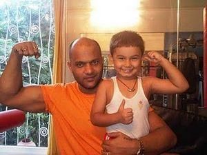 В Індії 4-річний хлопчик зробив 1500 віджимань за 40 хвилин(Відео) В Індії 4-річний хлопчик зробив 1500 віджимань за 40 хвилин(Відео)