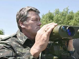 Ющенко самостійно контролював поставки зброї до Грузії Ющенко самостійно контролював поставки зброї до Грузії