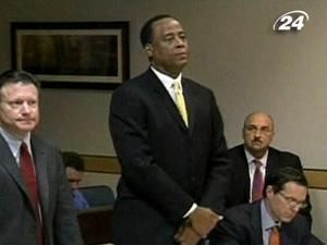 Джо Джексон подав в суд на лікаря сина - Конрада Мюррея Джо Джексон подав в суд на лікаря сина - Конрада Мюррея